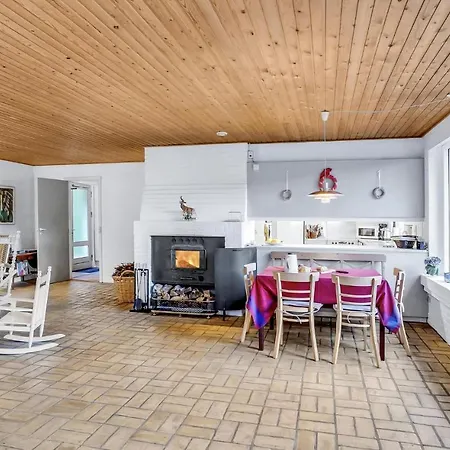 Amazing In With Kitchen Hojslev