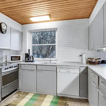 Amazing In With Kitchen Holiday home Hojslev