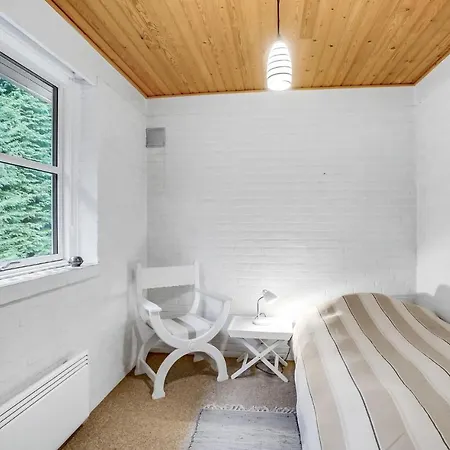 Amazing In With Kitchen Holiday home Hojslev